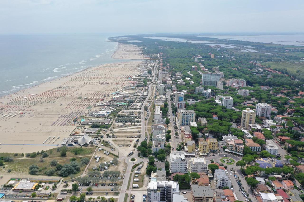 Sirena Apartments Llido Degli Estensi Ngoại thất bức ảnh