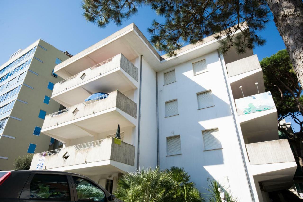 Sirena Apartments Llido Degli Estensi Ngoại thất bức ảnh