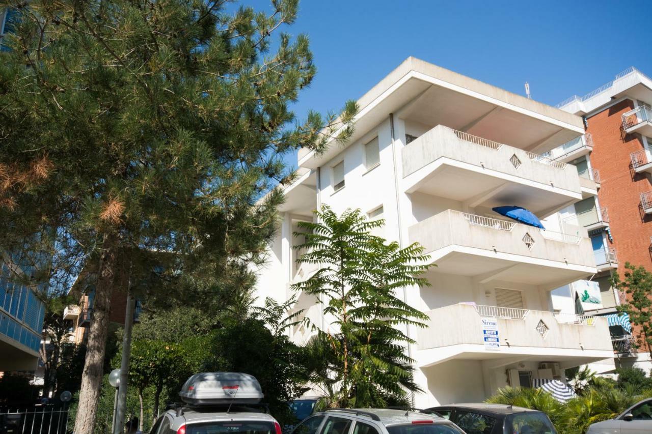 Sirena Apartments Llido Degli Estensi Ngoại thất bức ảnh